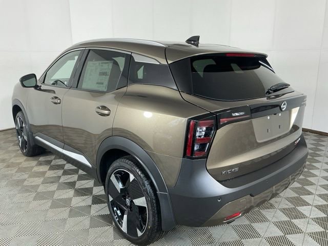 New 2026 Nissan Kicks SR AWD/4WD image 5
