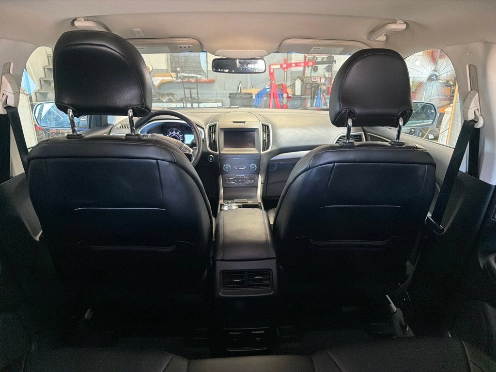 Used 2019 Ford Edge SEL w/ Equipment Group 201A AWD/4WD image 6