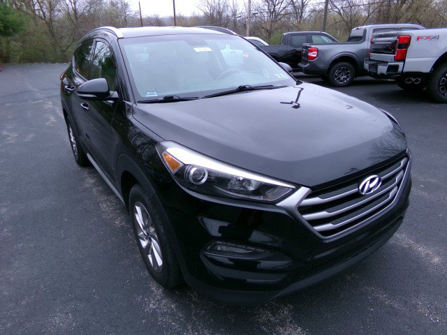 Used 2017 Hyundai Tucson SE Plus image 2