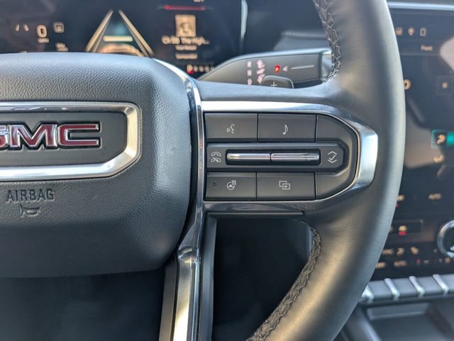 Used 2025 GMC Acadia Elevation image 14