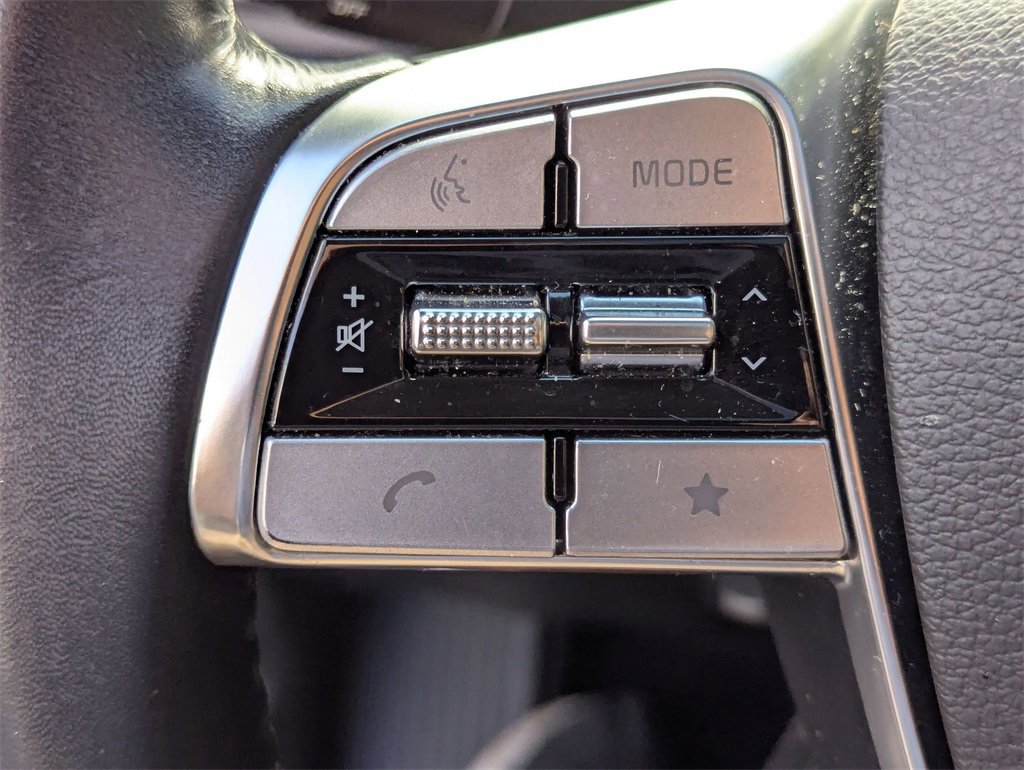 Used 2025 Kia Telluride S image 15
