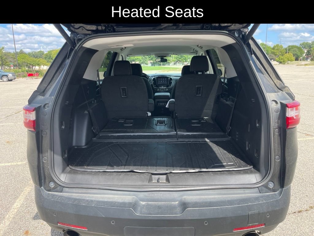 Used 2021 Chevrolet Traverse LT FWD image 9