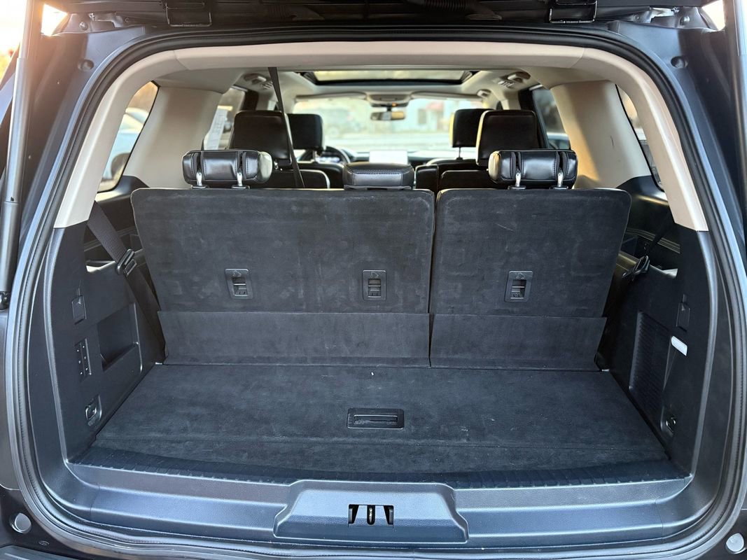 Used 2022 Ford Expedition XLT image 19