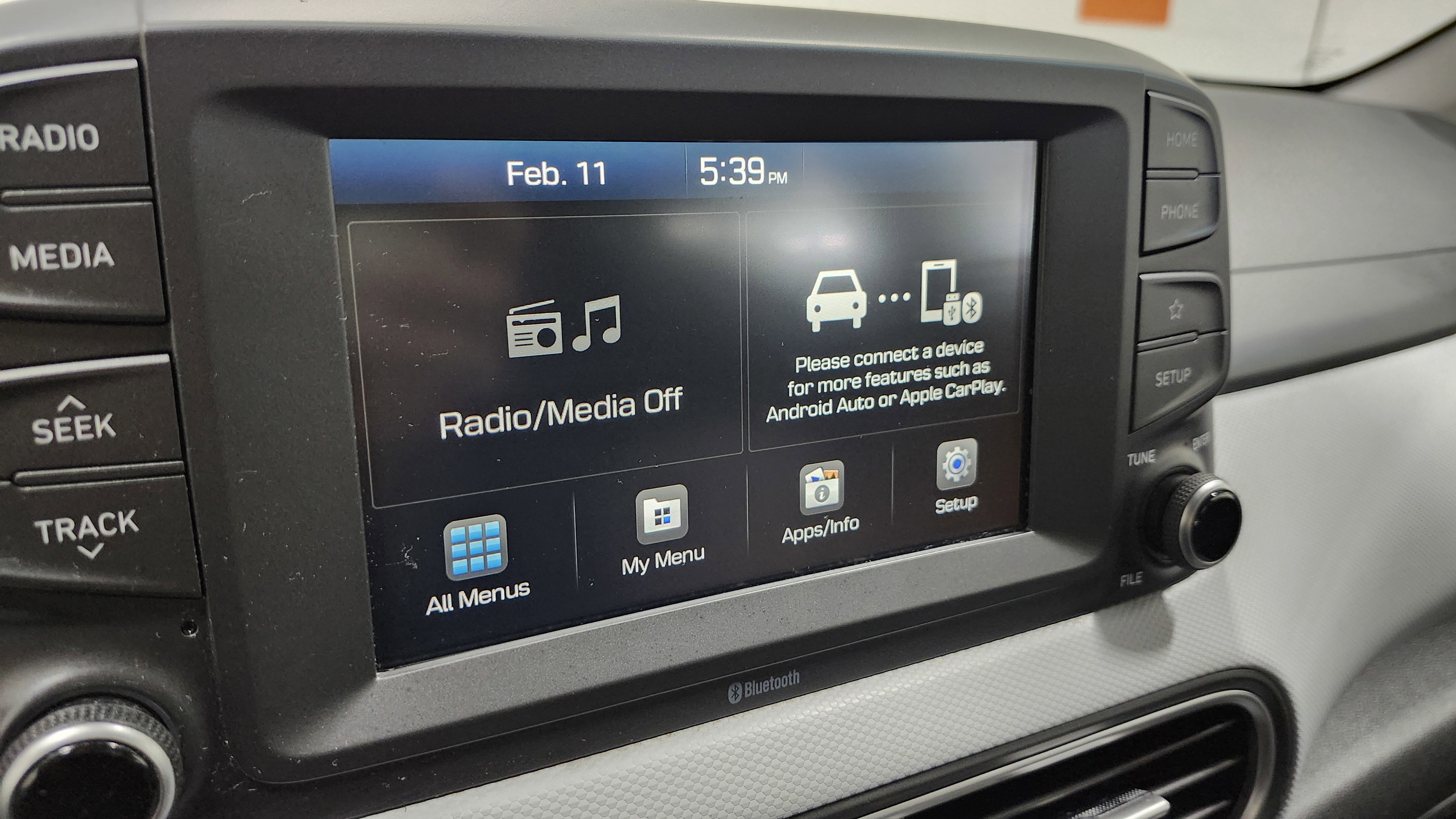 Used 2021 Hyundai Kona SE image 4