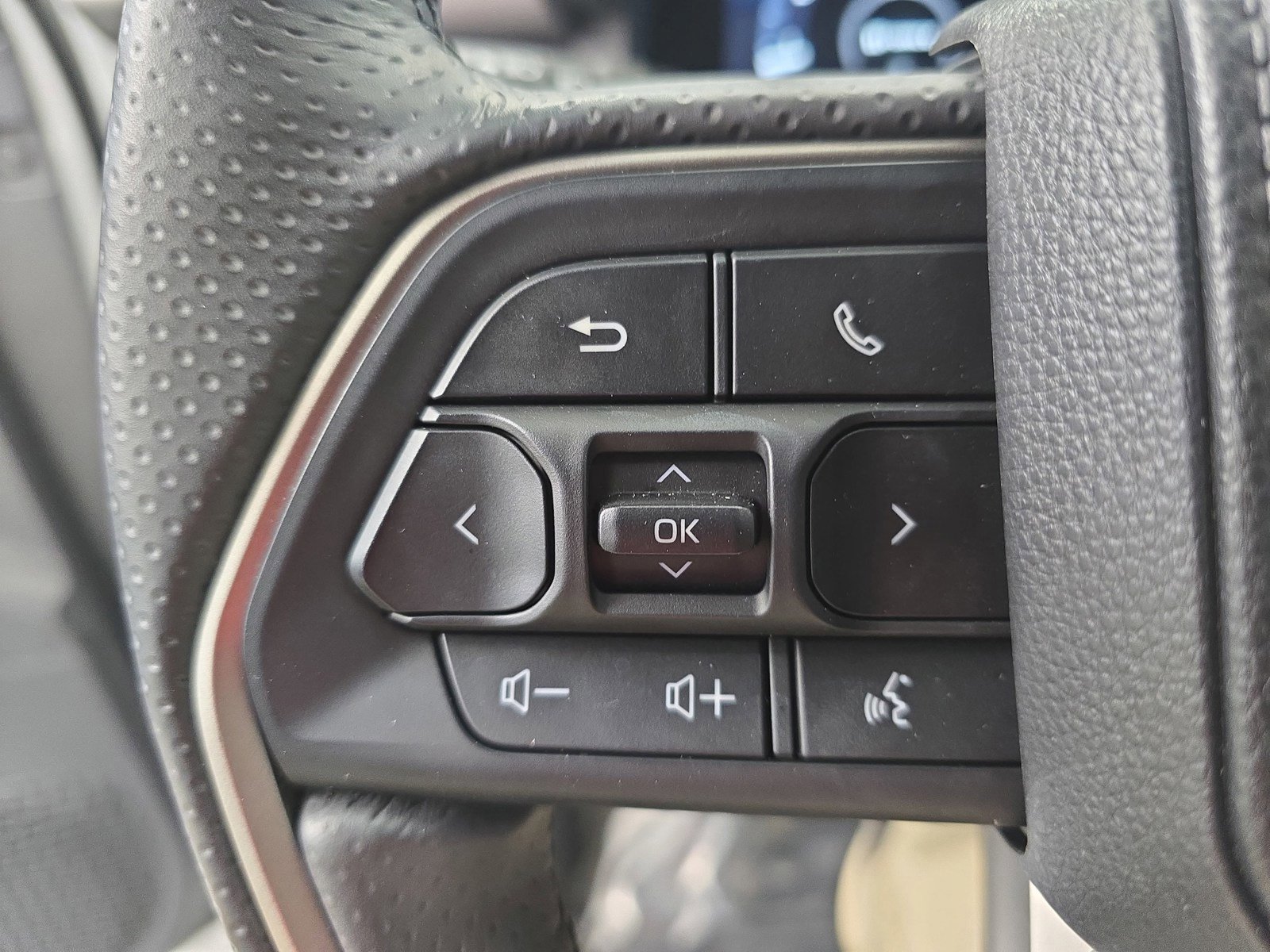 Used 2025 Toyota 4Runner TRD Off-Road AWD/4WD image 37