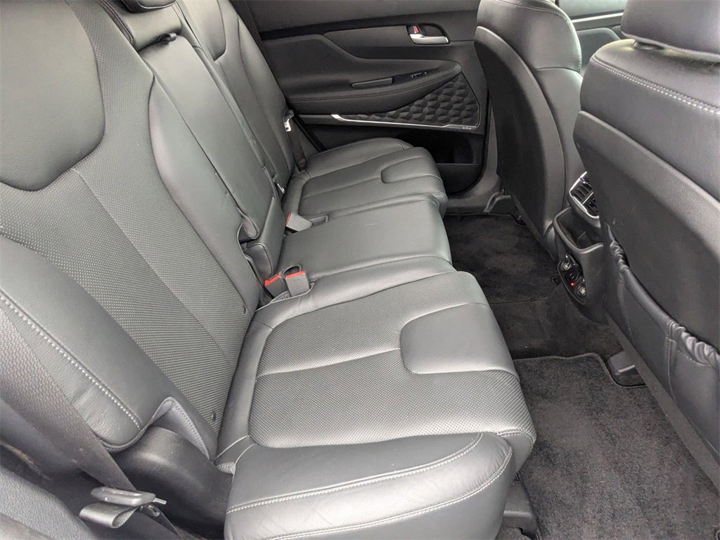 Used 2020 Hyundai Santa Fe Limited image 19