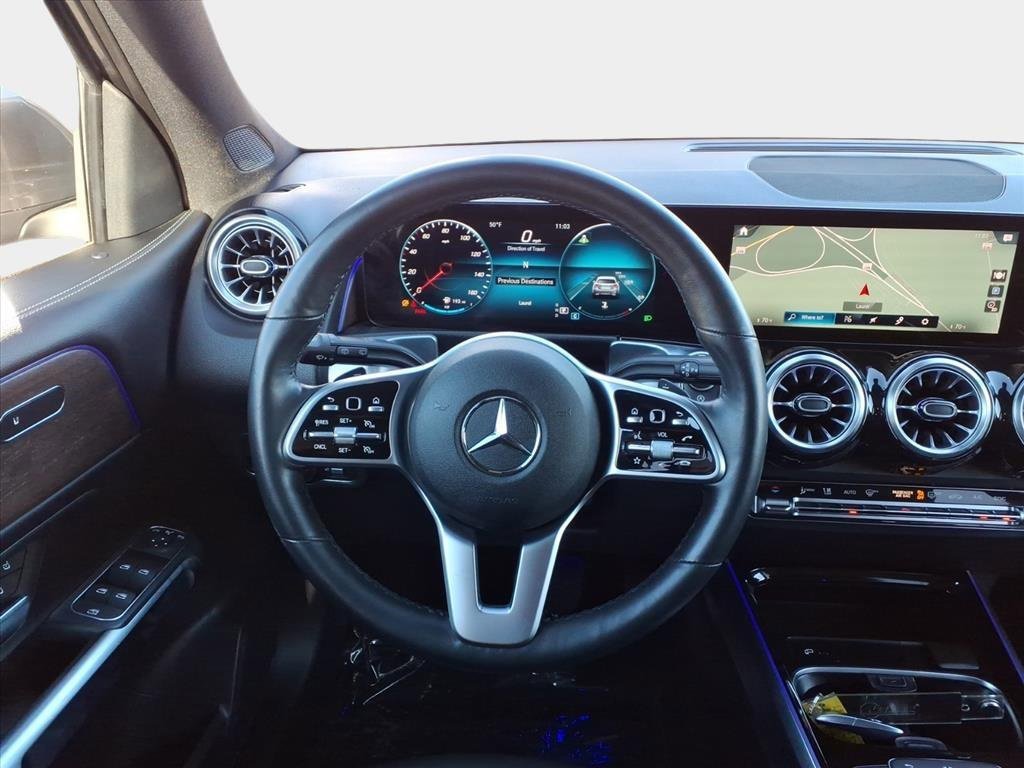 Used 2022 Mercedes-Benz GLB 250 4MATIC image 11