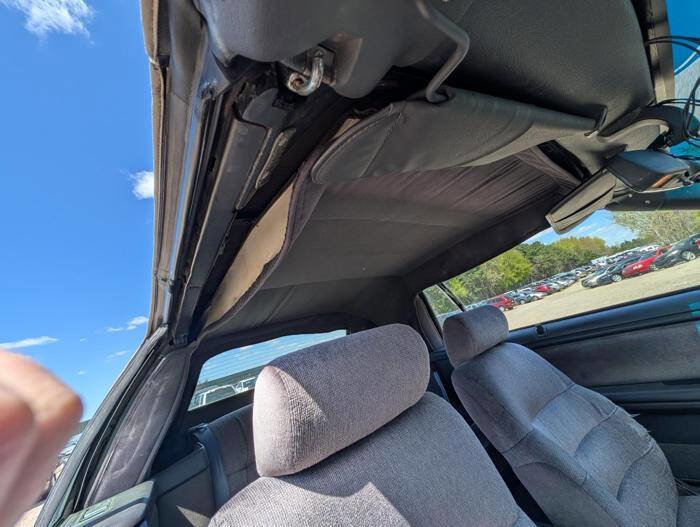 Used 1992 Chrysler LeBaron Convertible FWD image 29