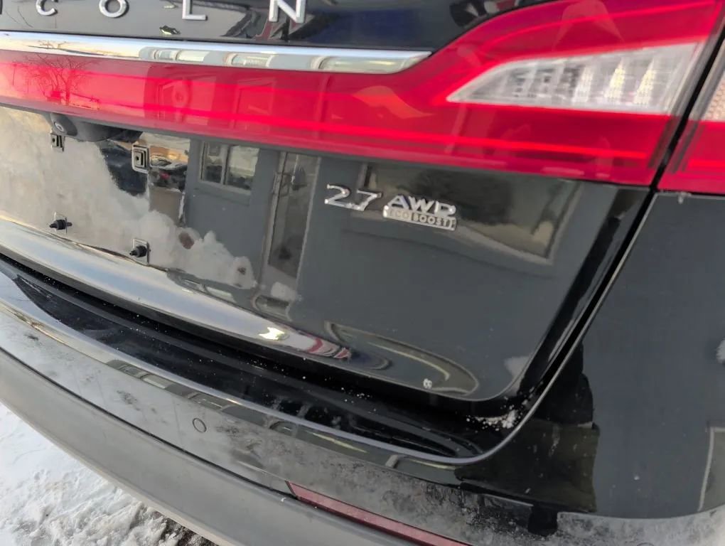 Used 2016 Lincoln MKX Black Label w/ Technology Package AWD/4WD image 28