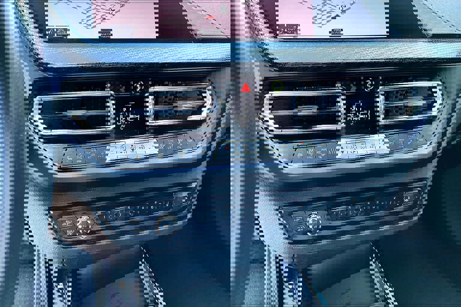 Used 2024 BMW 228i xDrive Gran Coupe image 37