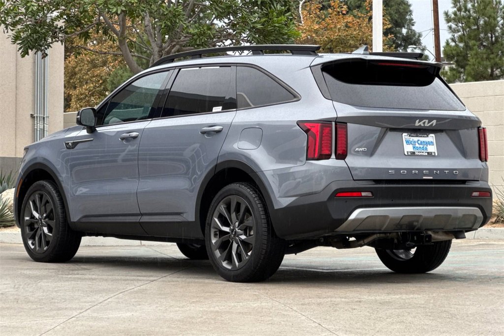 Used 2022 Kia Sorento X-Line EX image 3