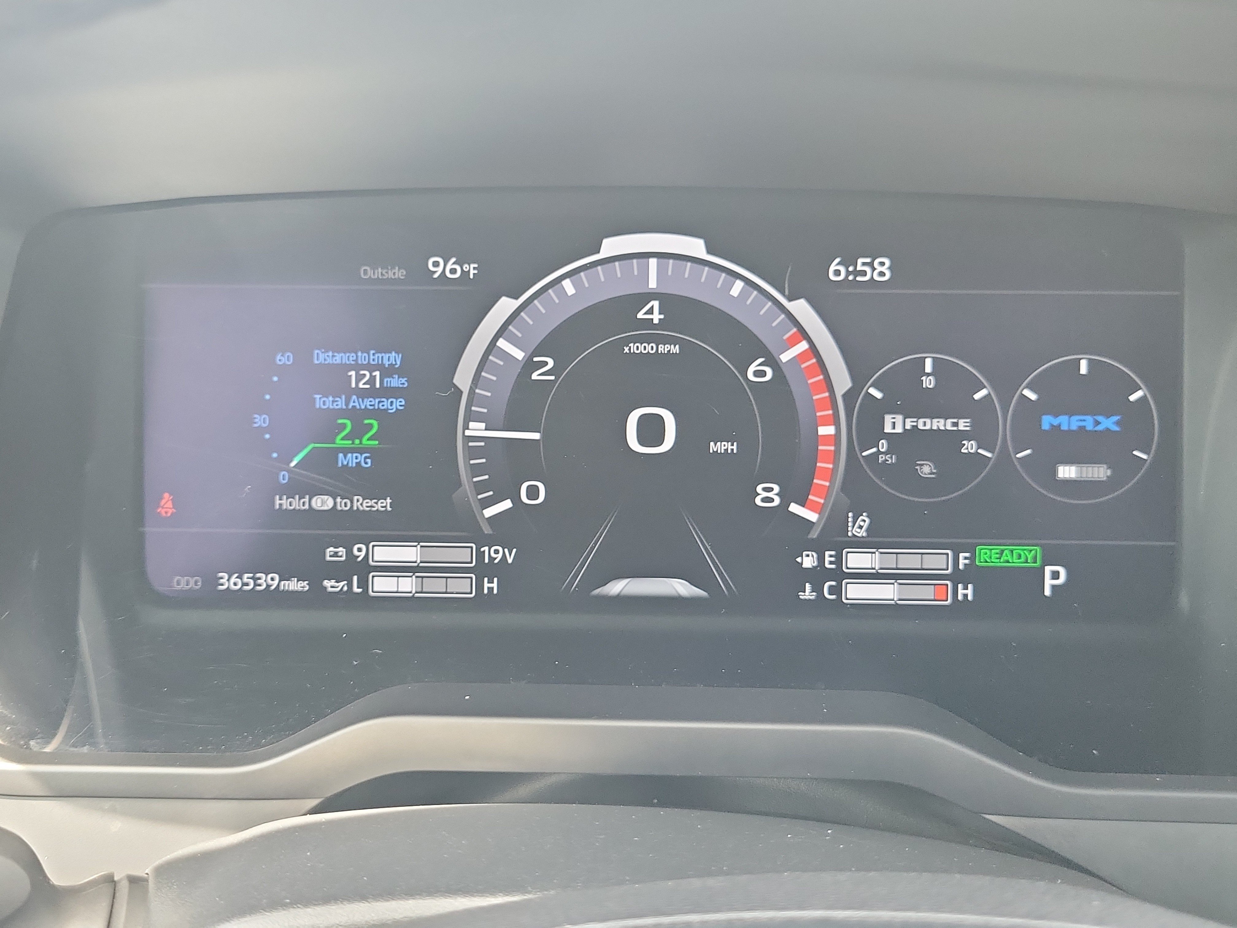 Used 2024 Toyota Tundra Platinum AWD/4WD image 36