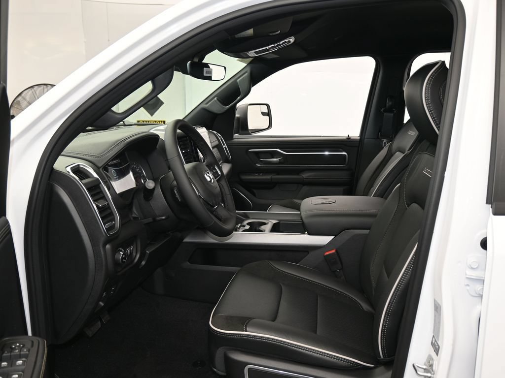 Used 2026 RAM 1500 Laramie w/ Night Edition AWD/4WD image 11