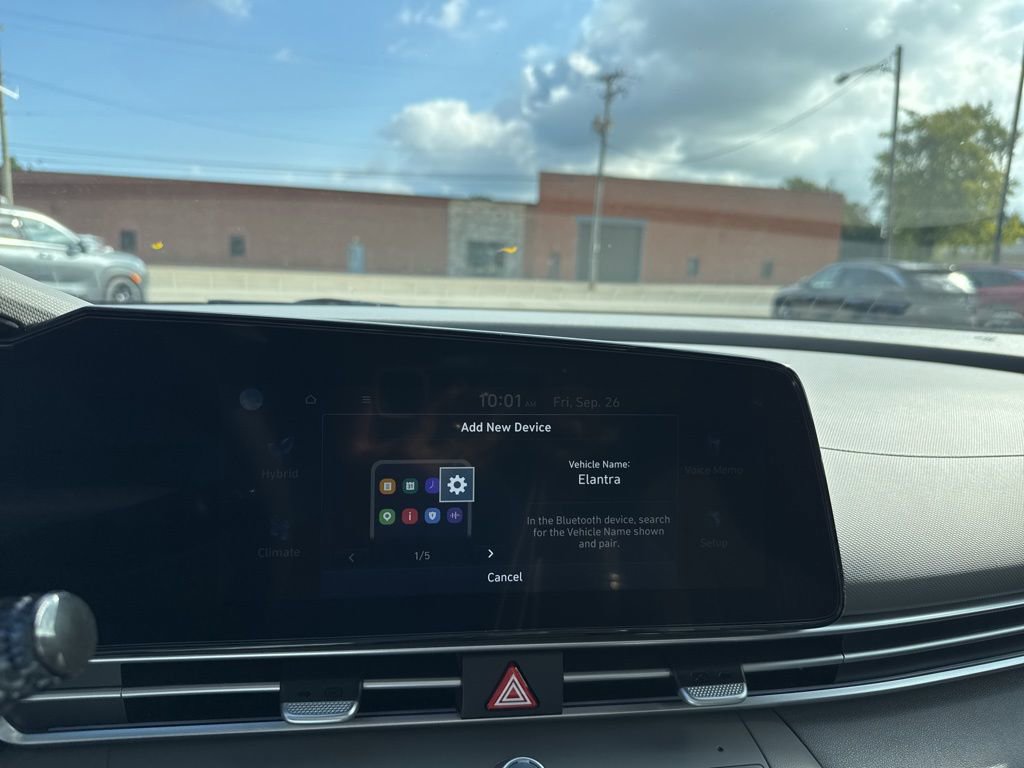 New 2025 Hyundai Elantra SEL image 22