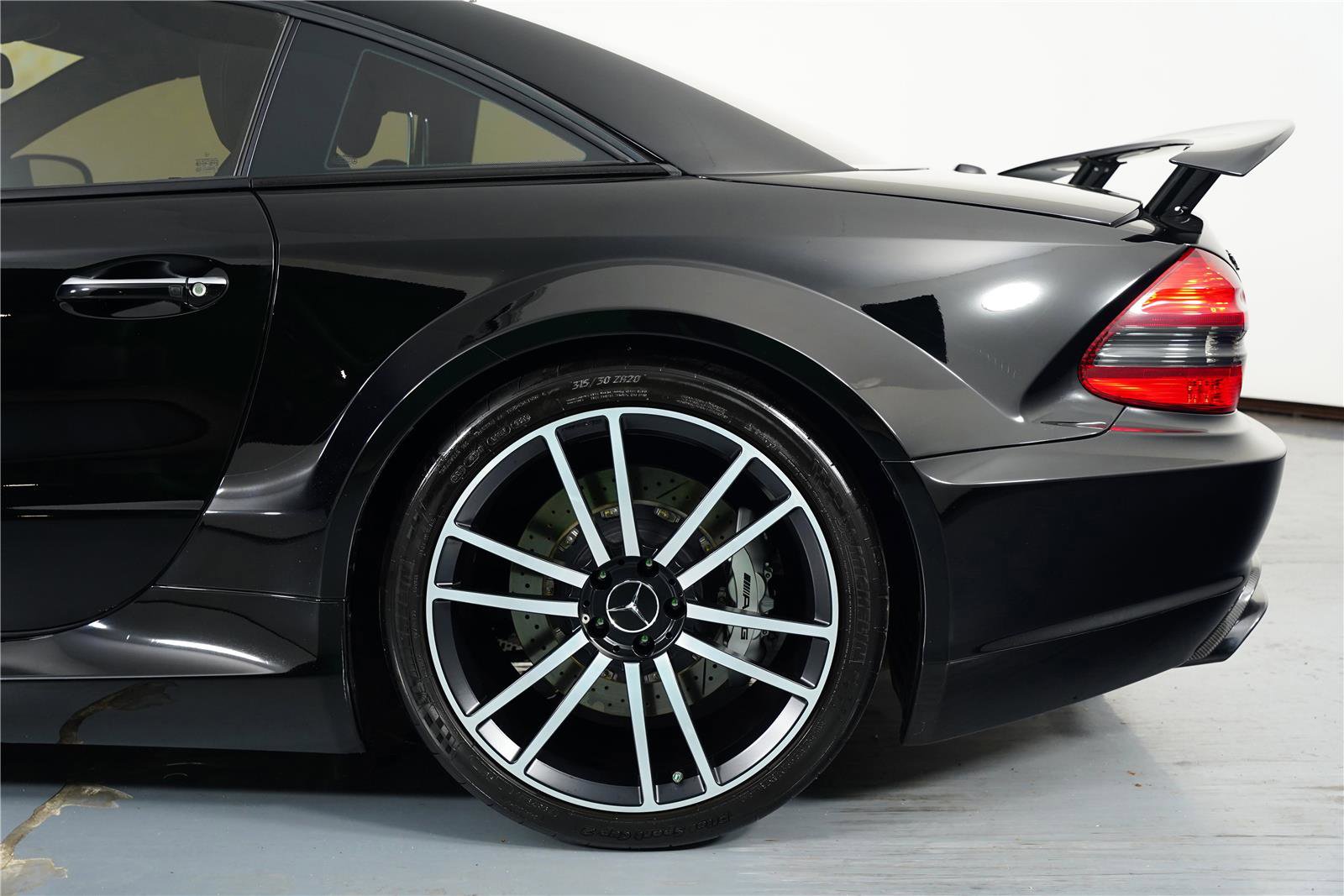 Used 2009 Mercedes-Benz SL 65 AMG image 21