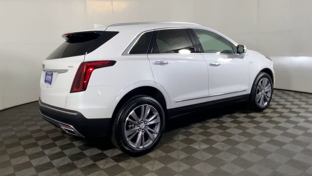 New 2025 Cadillac XT5 Premium Luxury w/ LPO, Floor Liner Package image 11