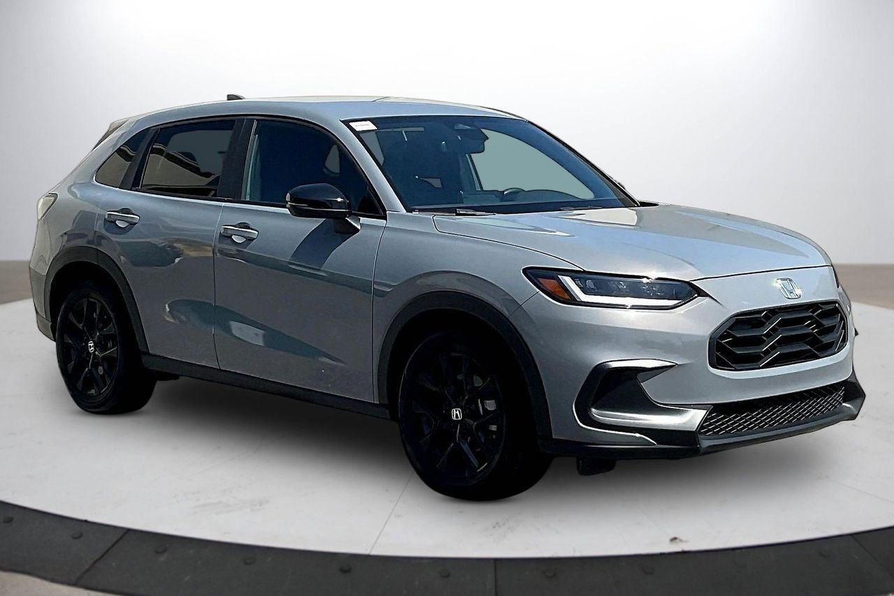 Used 2024 Honda HR-V Sport image 2