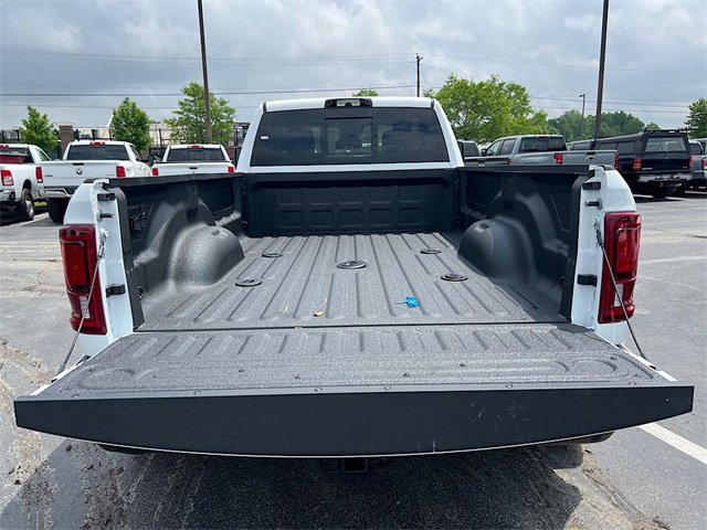 New 2025 RAM 3500 Longhorn image 16