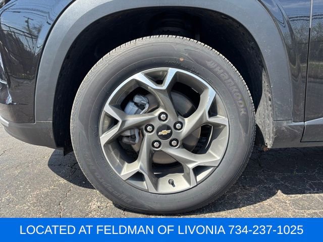 Certified 2024 Chevrolet Trax LT w/ Driver Confidence Package FWD image 5