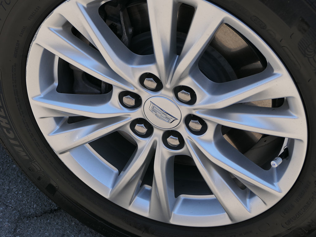 Used 2023 Cadillac XT5 Luxury FWD image 9