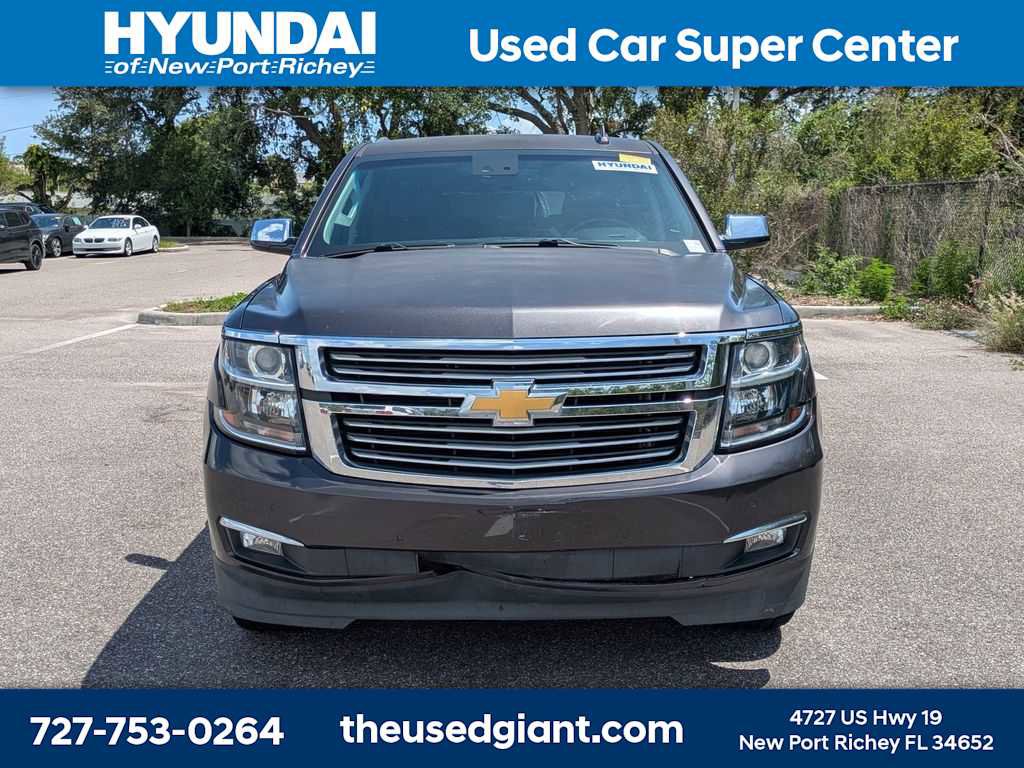Used 2018 Chevrolet Suburban Premier RWD image 8