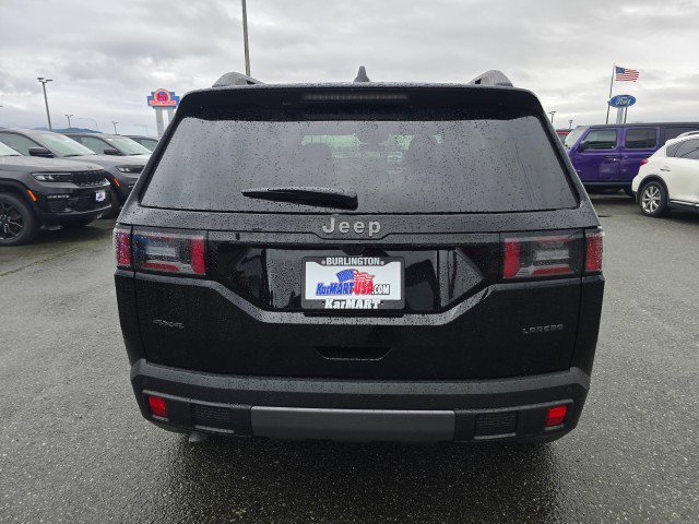 New 2026 Jeep Cherokee Laredo image 4