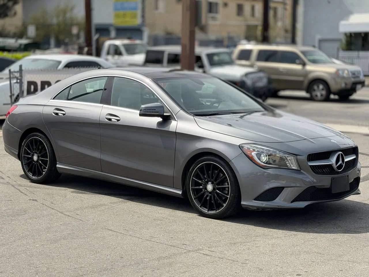 Used 2014 Mercedes-Benz CLA 250 4MATIC image 24