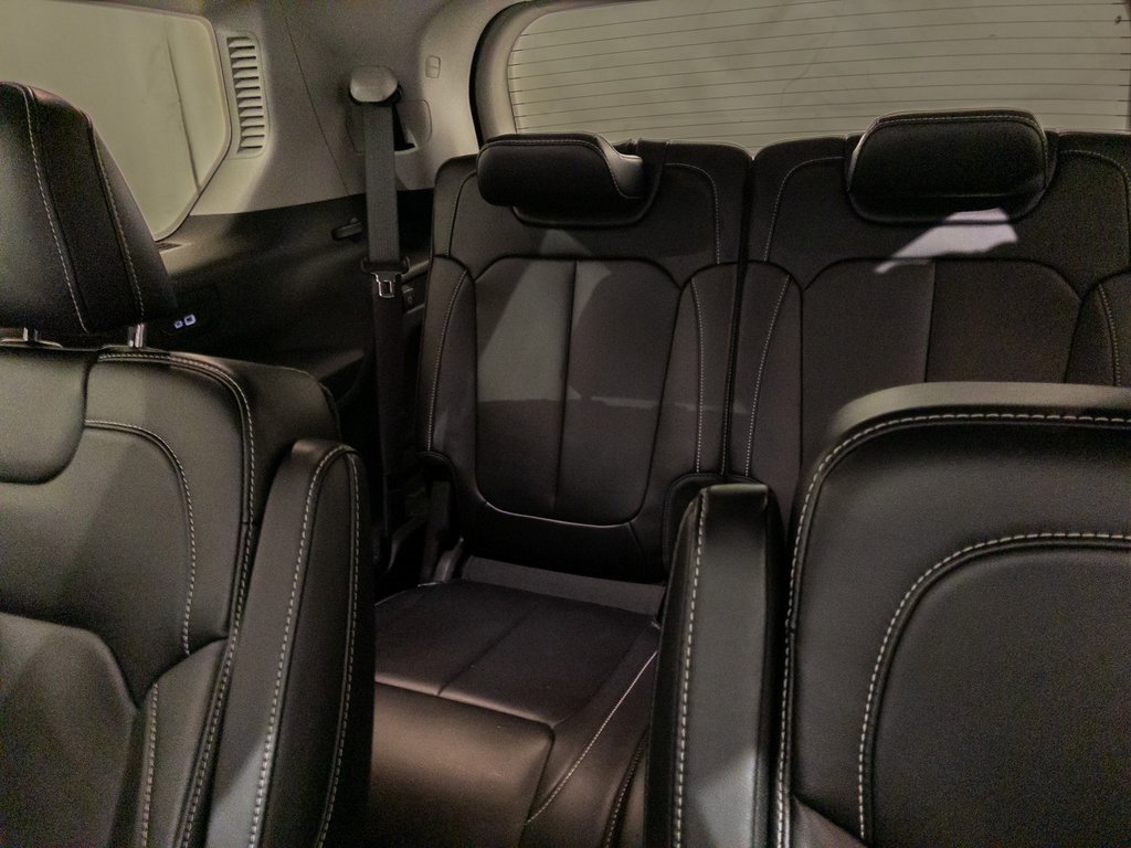 Used 2021 Jeep Grand Cherokee L Limited image 13