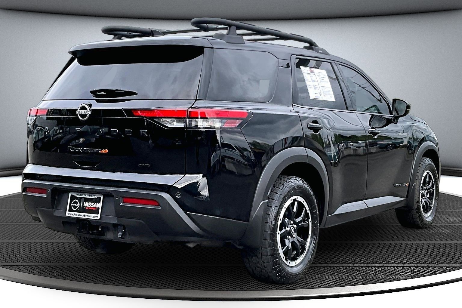Used 2024 Nissan Pathfinder Rock Creek AWD/4WD image 6