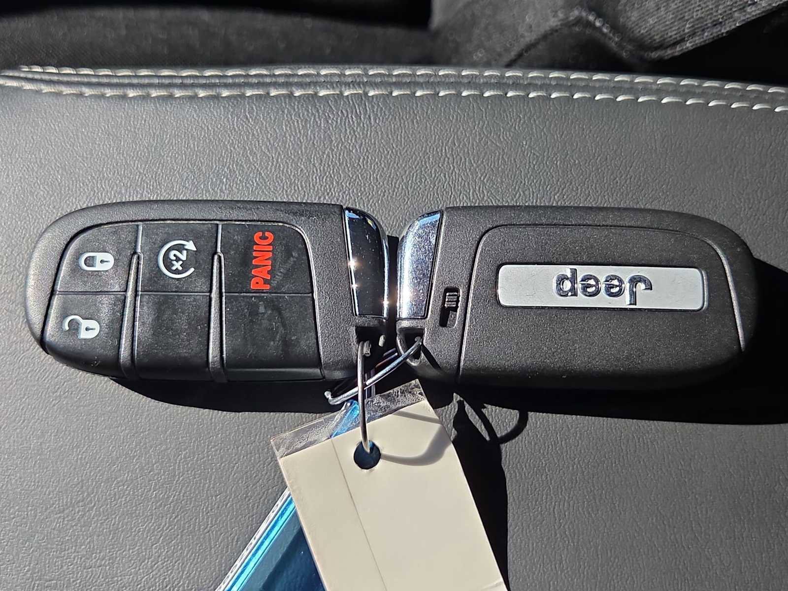 Used 2022 Jeep Renegade Latitude image 36