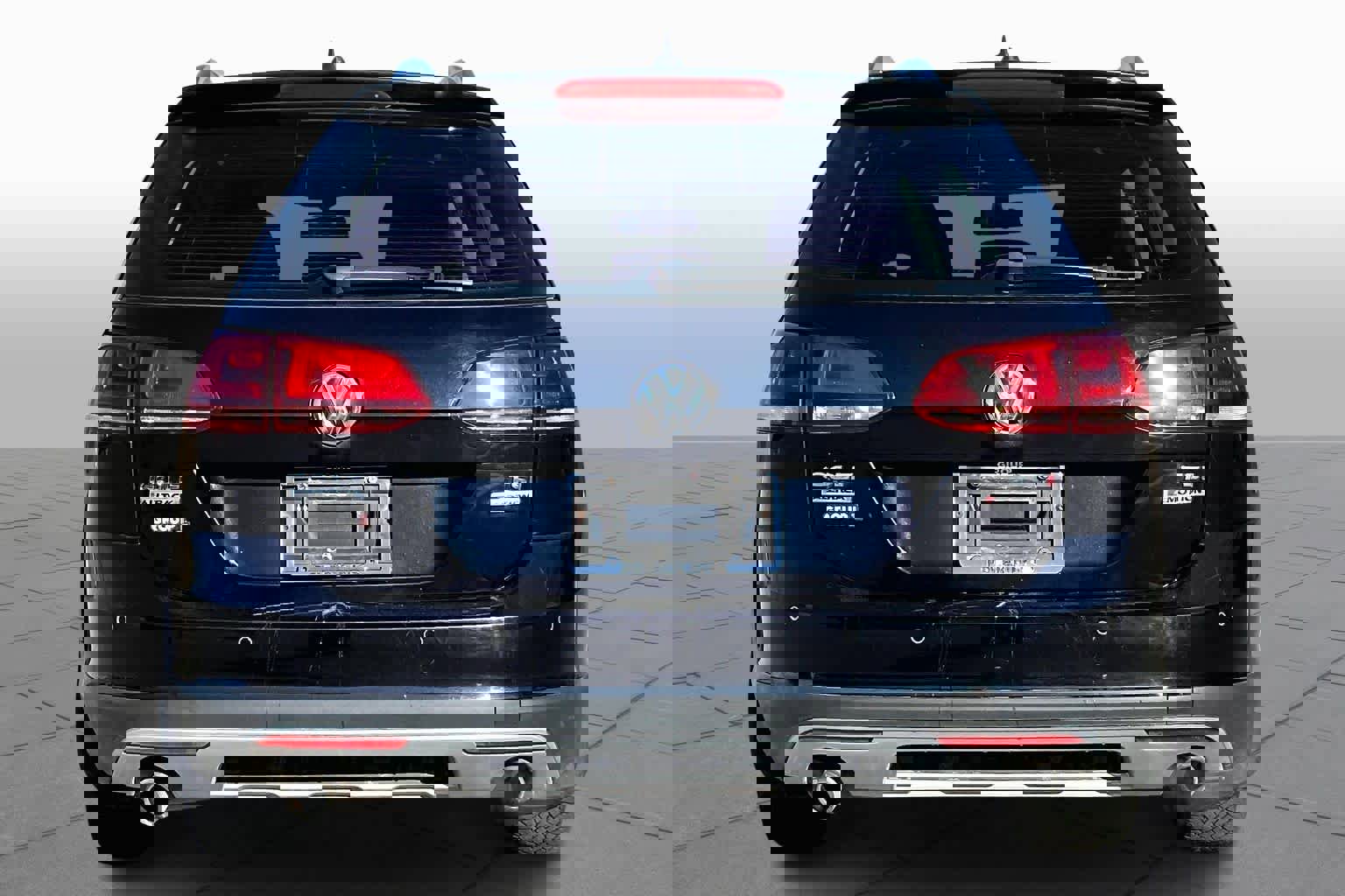 Used 2017 Volkswagen Golf Alltrack SE image 5