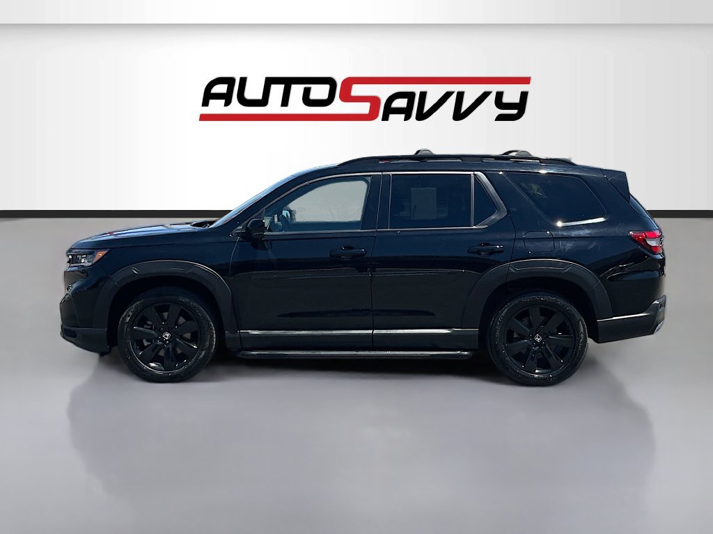 Used 2025 Honda Pilot Black Edition image 4