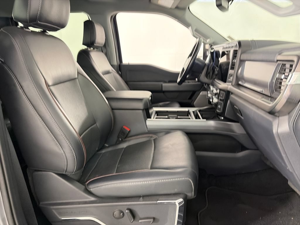 Certified 2023 Ford F450 Lariat w/ Lariat Ultimate Package AWD/4WD image 32