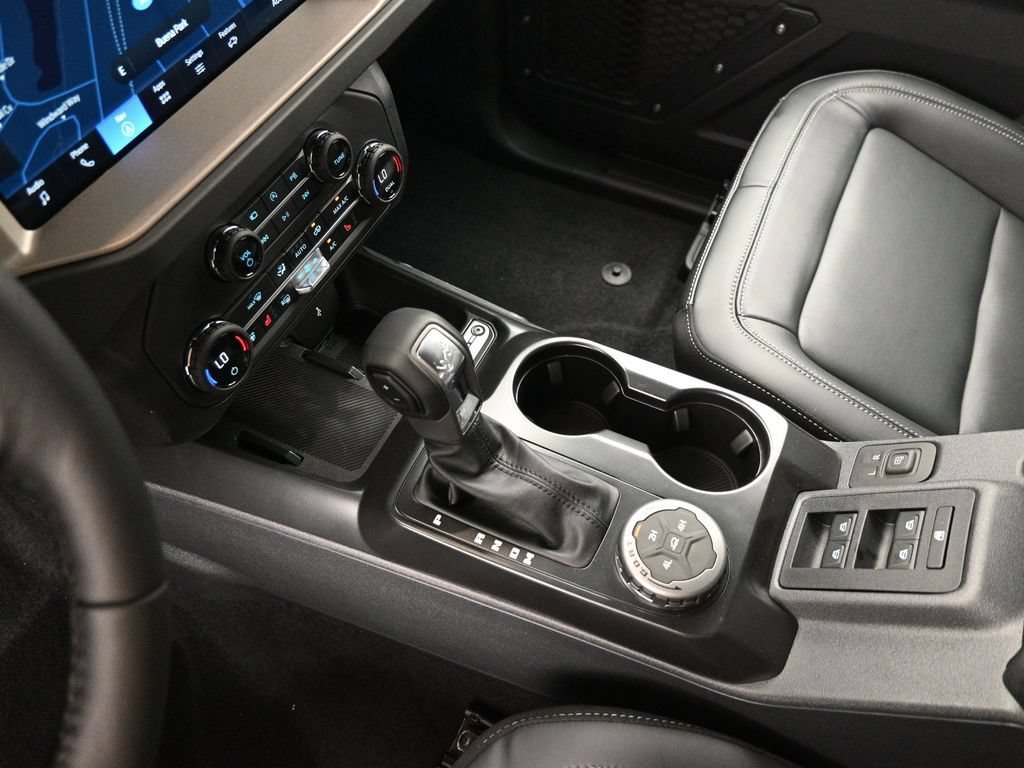 New 2025 Ford Bronco Outer Banks AWD/4WD image 22