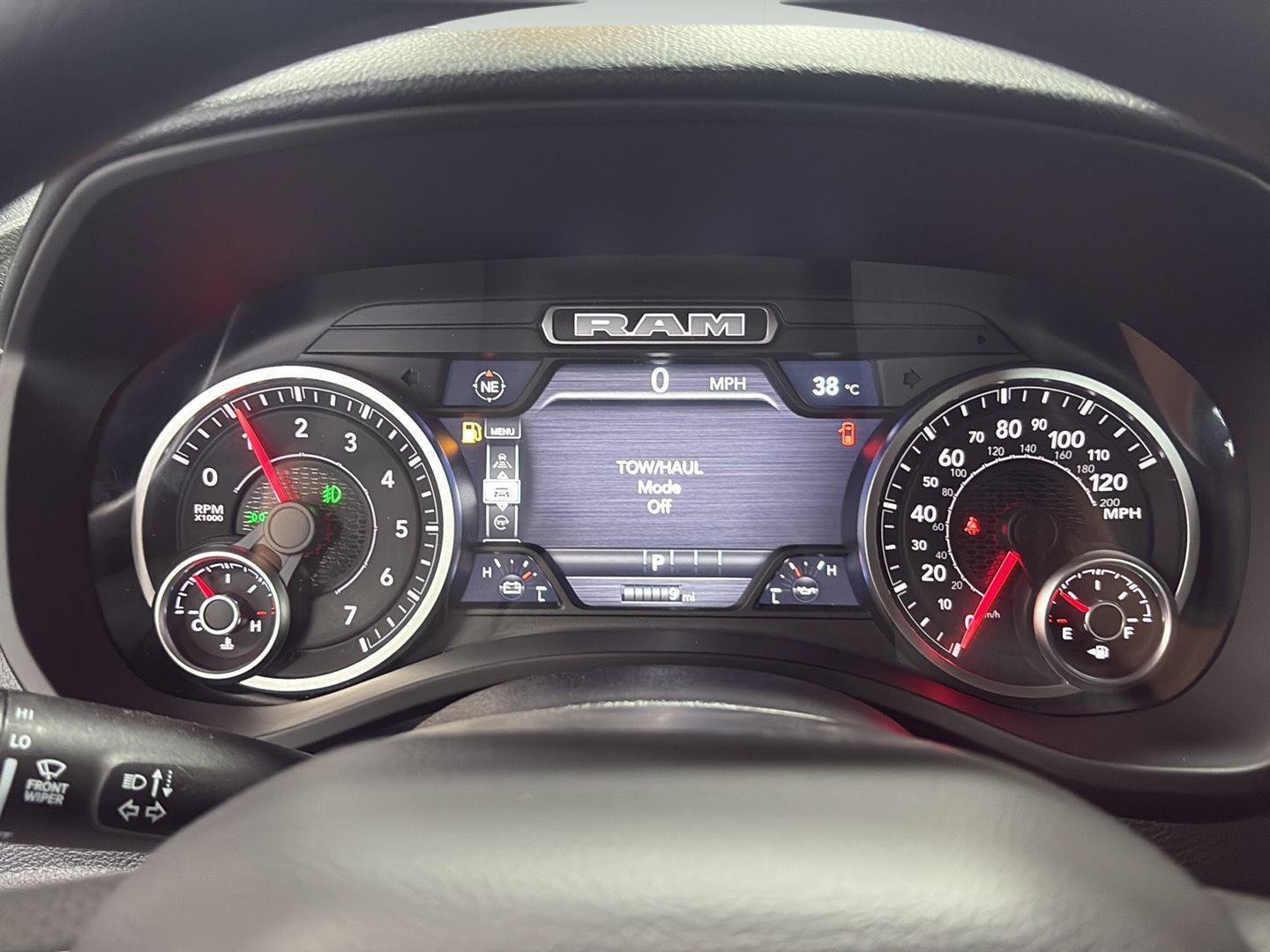 New 2026 RAM 1500 Express AWD/4WD image 12