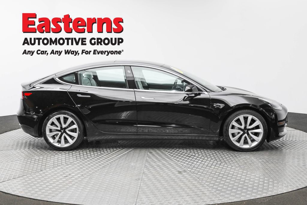 Used 2018 Tesla Model 3 Long Range image 4