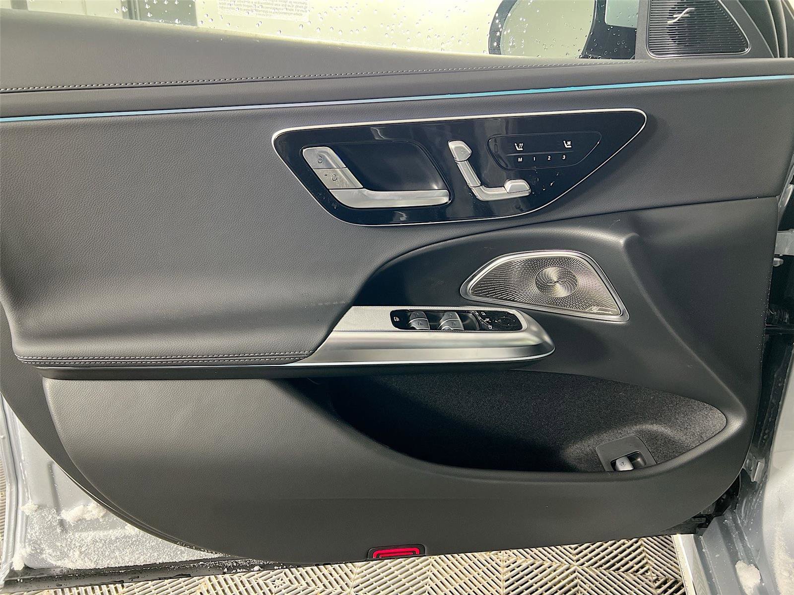 New 2026 Mercedes-Benz E 450 4MATIC Sedan image 17