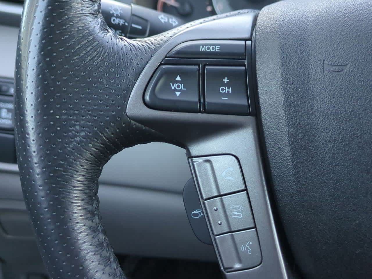 Used 2015 Honda Odyssey EX-L image 26