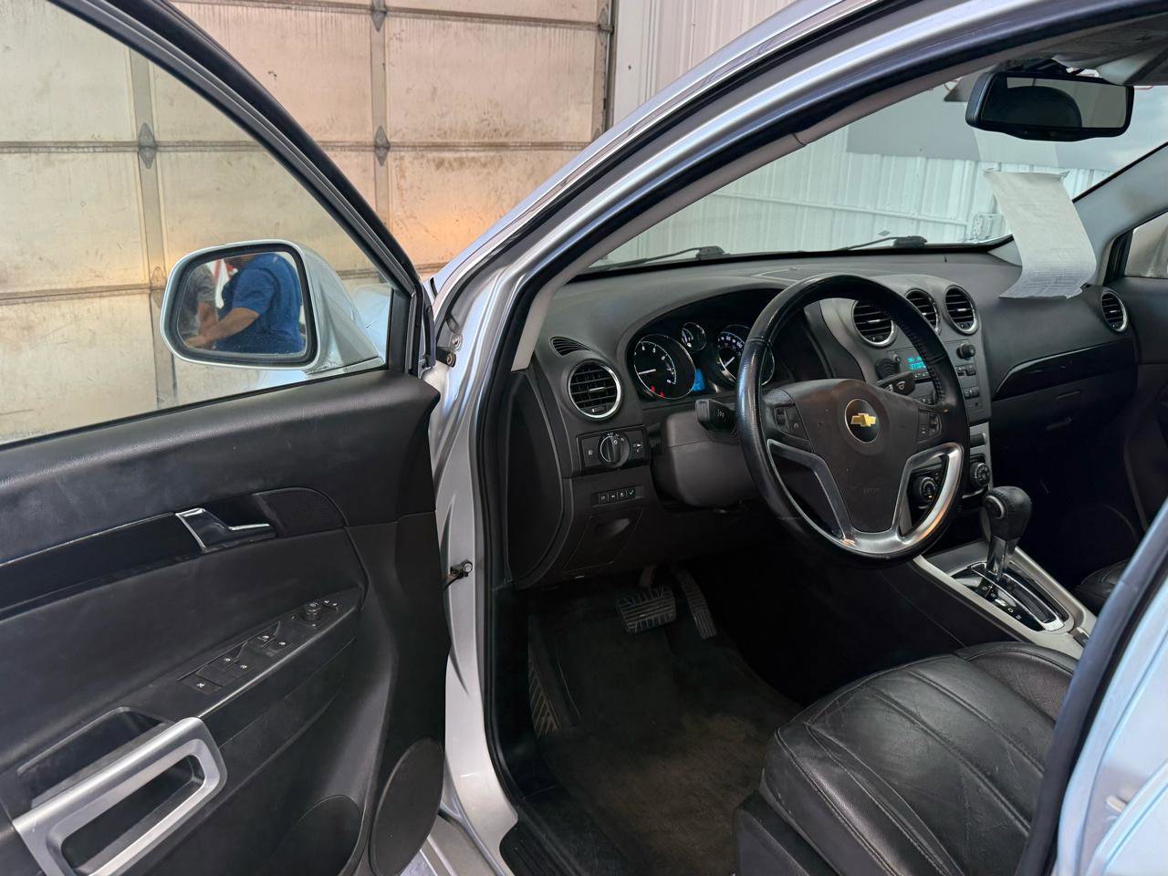 Used 2013 Chevrolet Captiva Sport LTZ FWD image 14