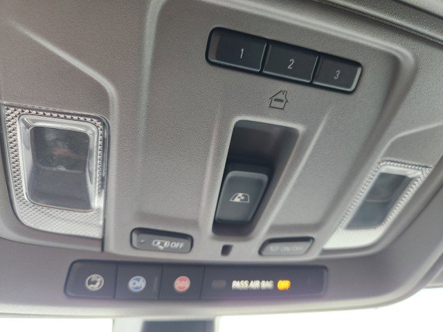 Used 2020 Chevrolet Silverado 1500 LT w/ All-Star Edition image 48