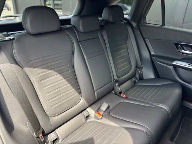 Used 2026 Mercedes-Benz GLC 300 4MATIC image 46