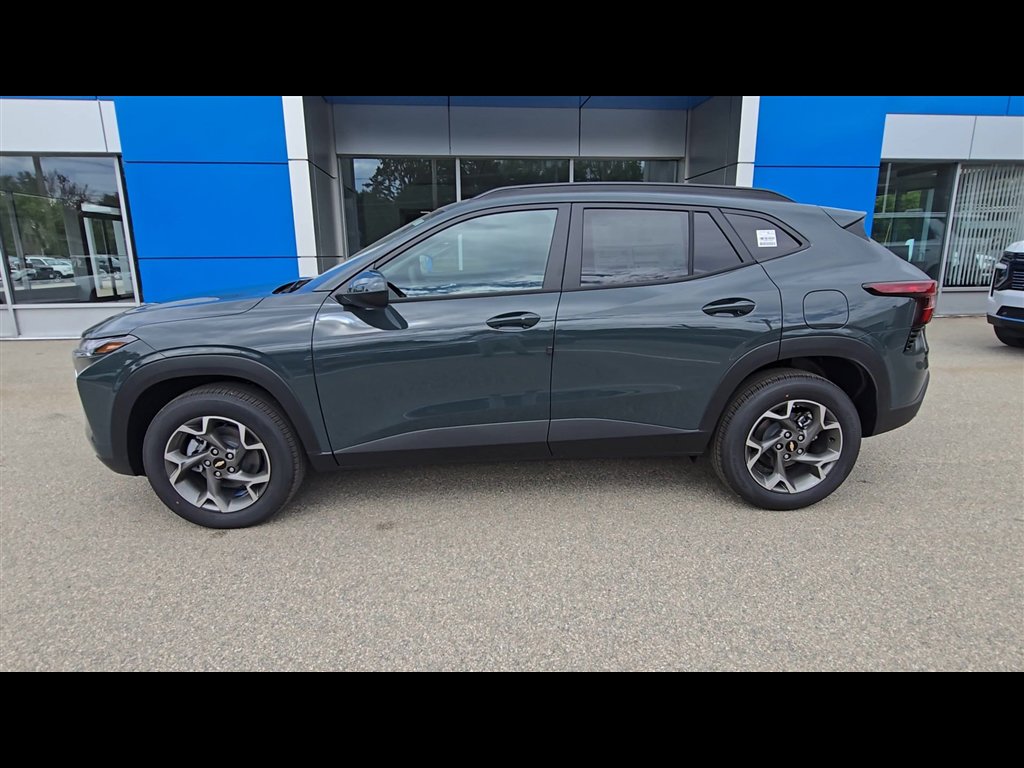 New 2026 Chevrolet Trax LT w/ LT Convenience Package image 5