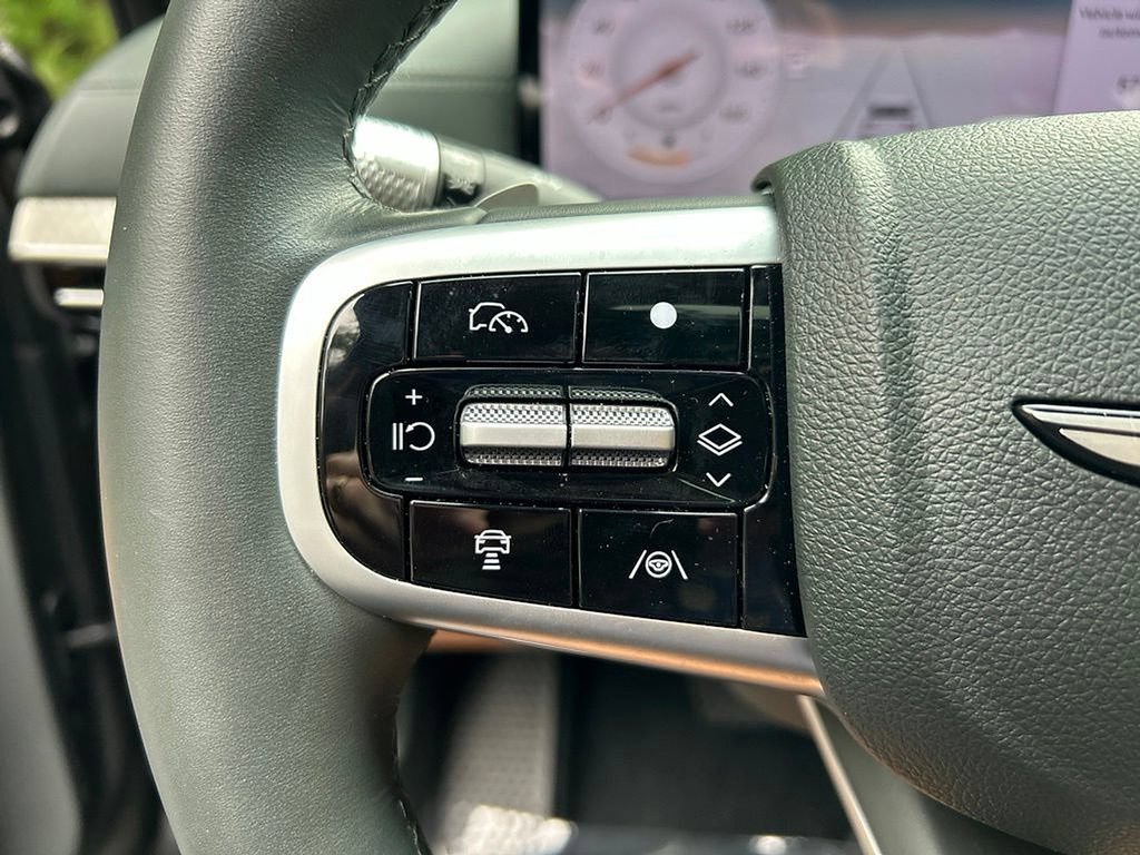 Certified 2026 Genesis GV80 3.5T Advanced AWD/4WD image 9