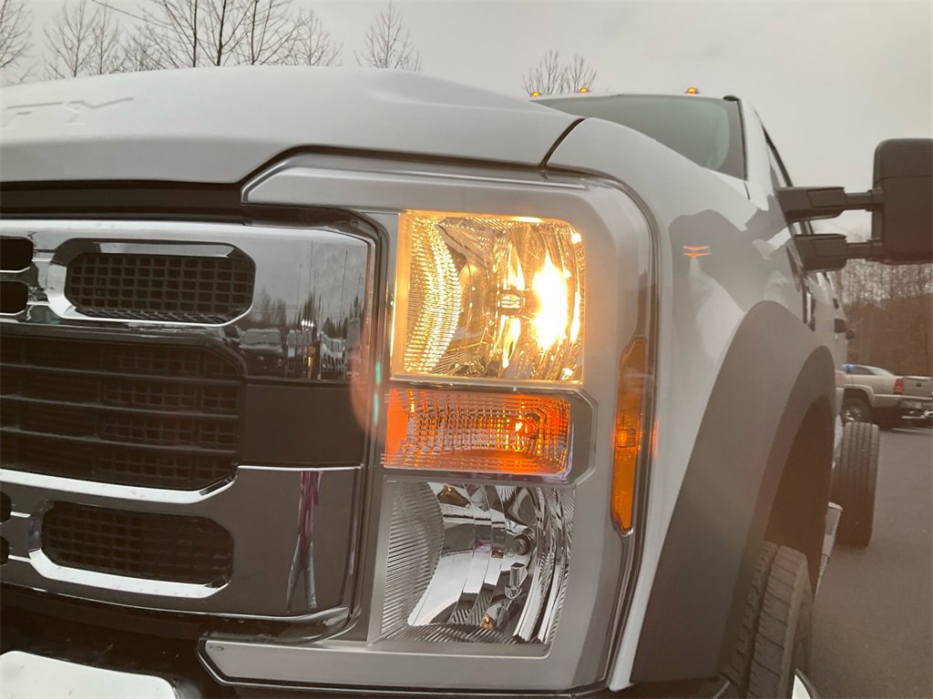 New 2026 Ford F450 XL image 9