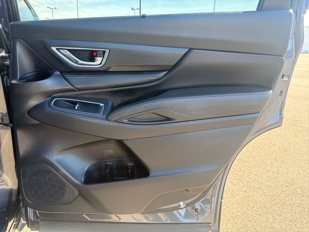 Used 2023 Subaru Ascent Limited image 23