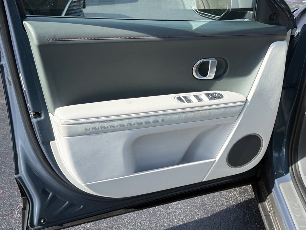 Used 2023 Hyundai Ioniq 5 SEL AWD/4WD image 13