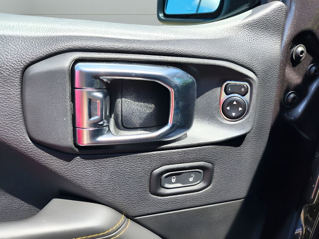 New 2025 Jeep Wrangler Sahara image 9