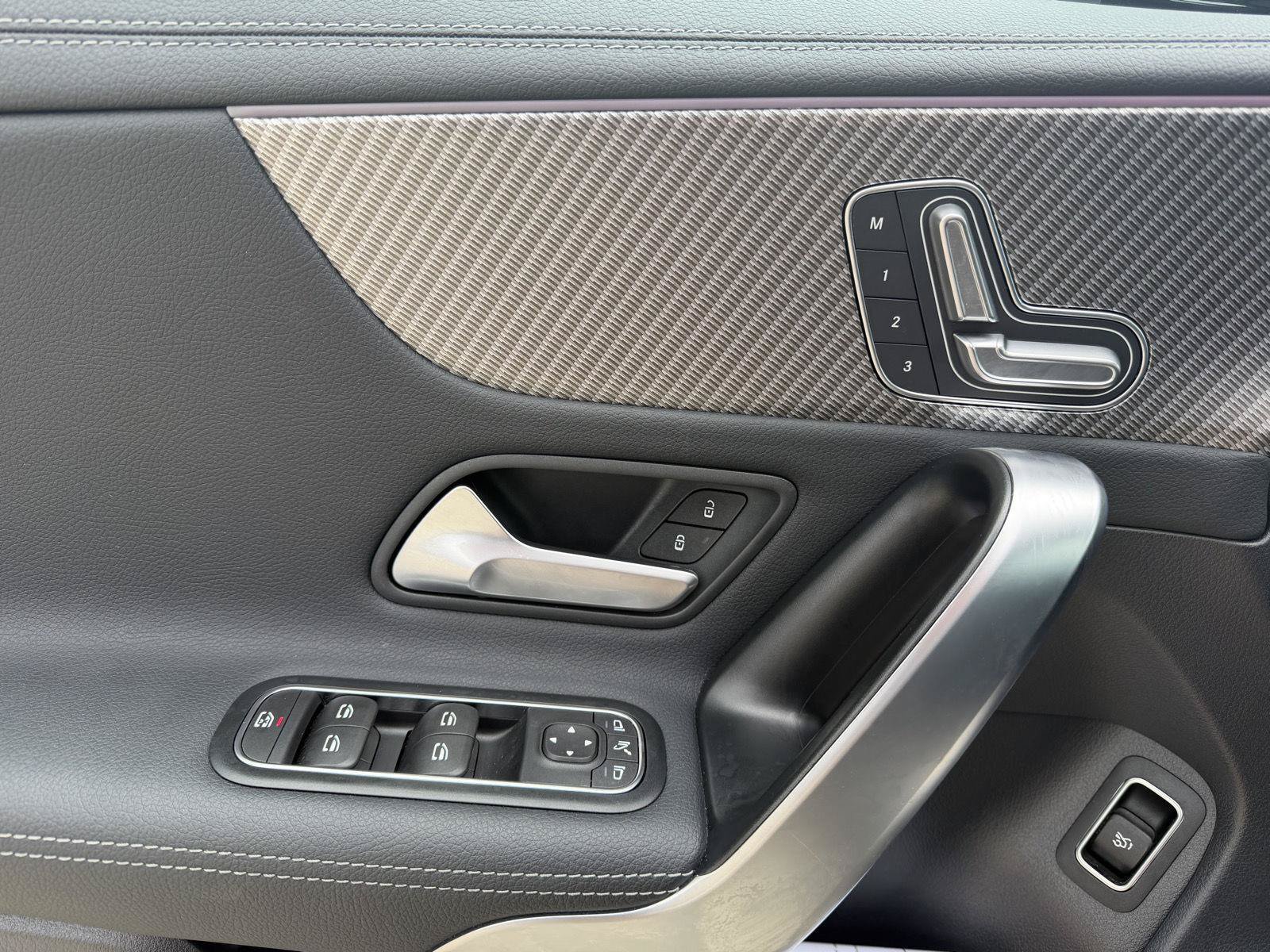 Certified 2026 Mercedes-Benz CLA 250 image 5