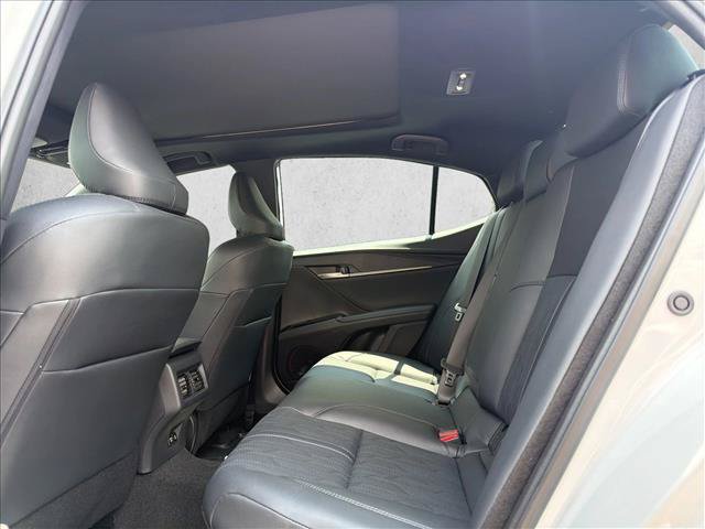 Used 2026 Toyota Camry XSE w/ Premium Plus Package FWD image 4