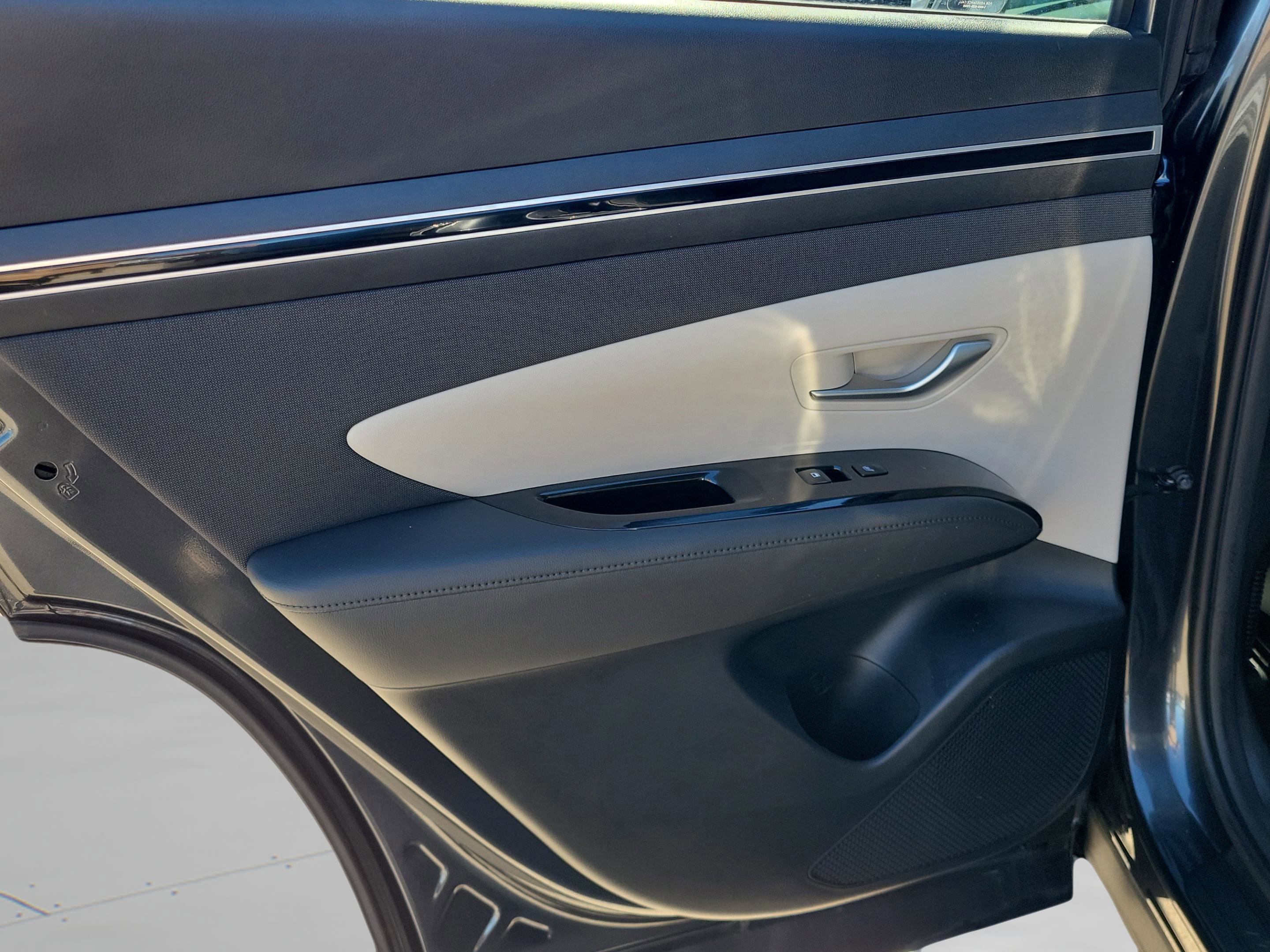 Certified 2024 Hyundai Tucson Limited image 25